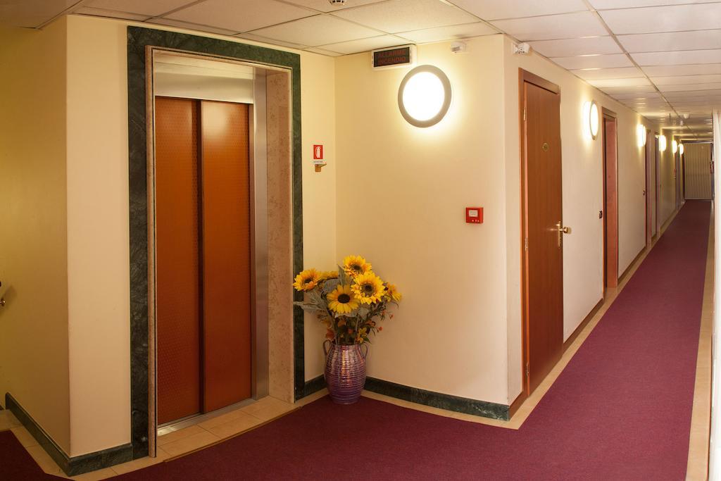 Felix Hotel Montecchio Maggiore Buitenkant foto